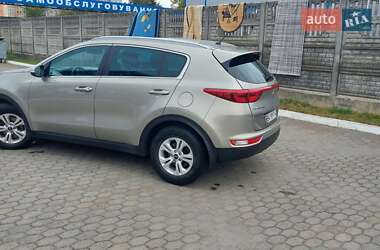 Внедорожник / Кроссовер Kia Sportage 2017 в Костополе