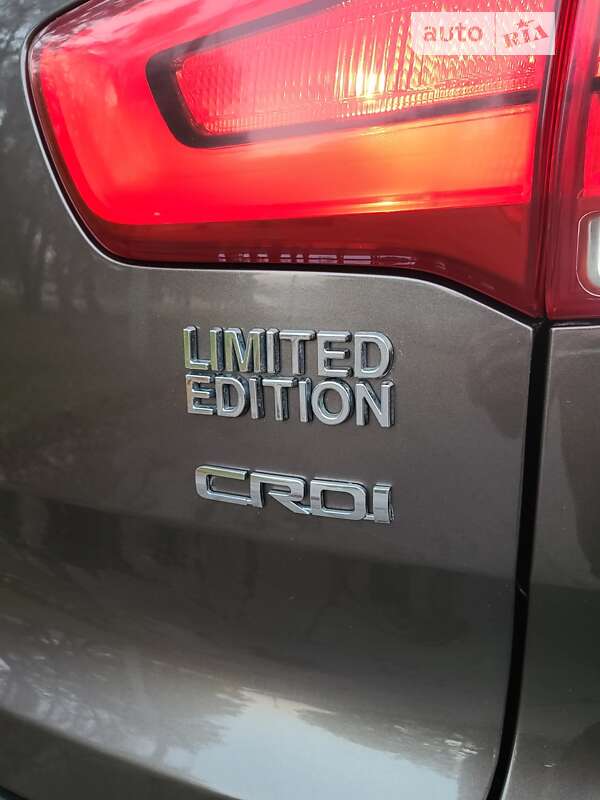 Позашляховик / Кросовер Kia Sportage 2015 в Харкові