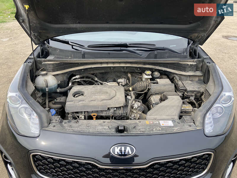 Внедорожник / Кроссовер Kia Sportage 2016 в Тернополе