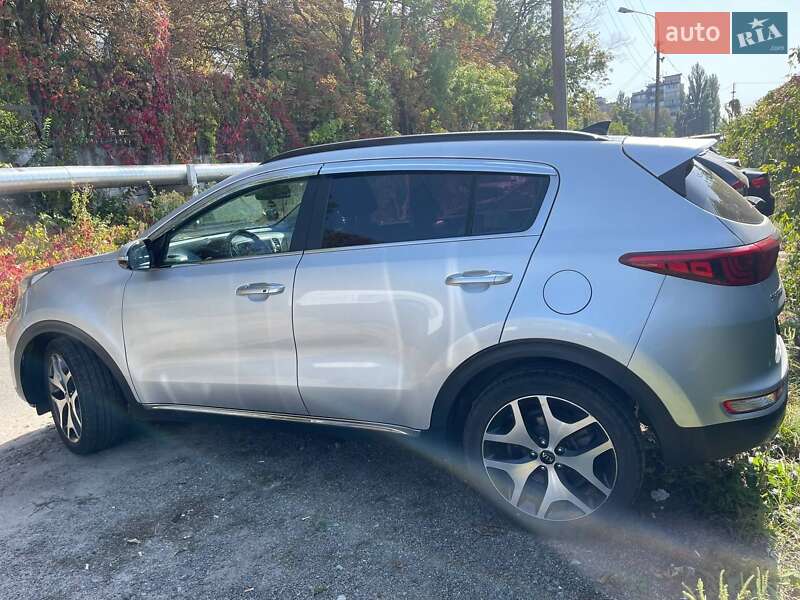 Внедорожник / Кроссовер Kia Sportage 2017 в Киеве