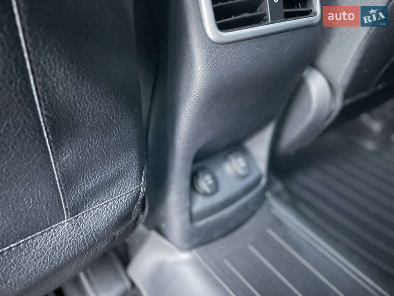 Позашляховик / Кросовер Kia Sportage 2017 в Києві