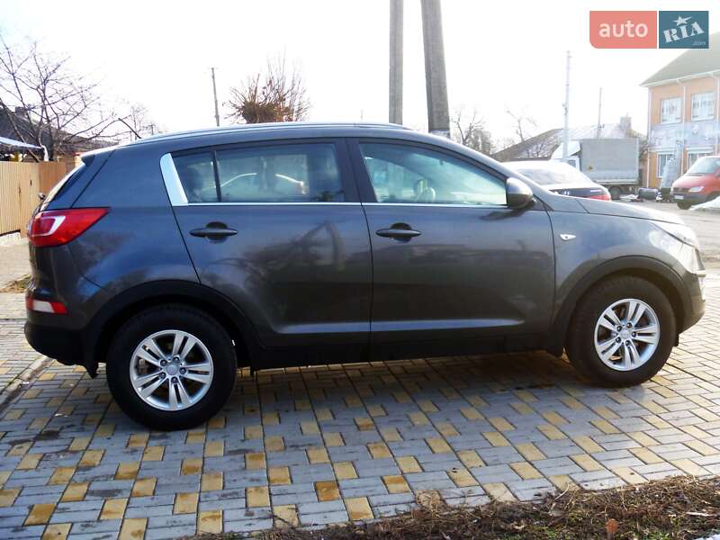 Позашляховик / Кросовер Kia Sportage 2012 в Христинівці