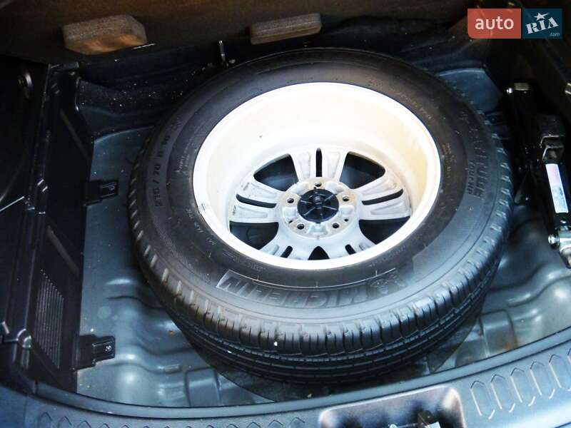 Позашляховик / Кросовер Kia Sportage 2012 в Христинівці