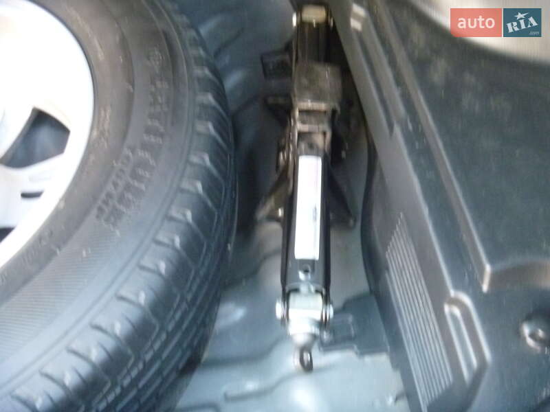 Позашляховик / Кросовер Kia Sportage 2012 в Христинівці