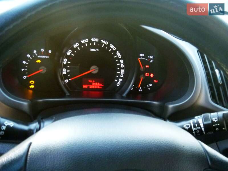 Позашляховик / Кросовер Kia Sportage 2012 в Христинівці