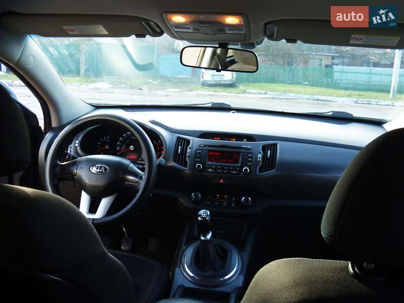 Позашляховик / Кросовер Kia Sportage 2012 в Христинівці