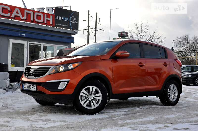 10 объявлений о продаже Kia Sportage оранжевого цвета