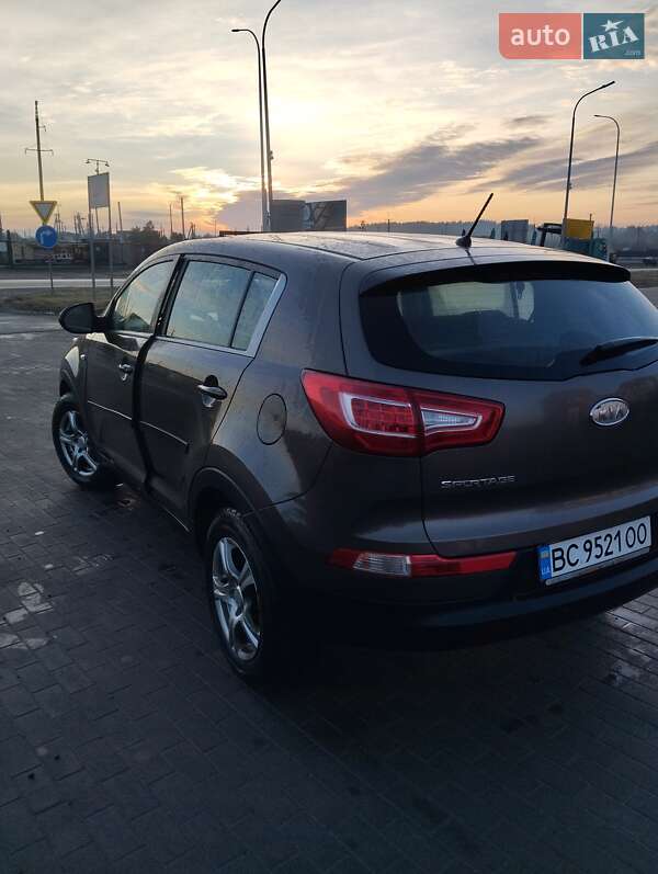 Внедорожник / Кроссовер Kia Sportage 2011 в Львове