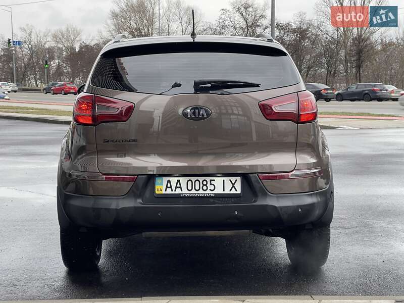 Внедорожник / Кроссовер Kia Sportage 2011 в Киеве