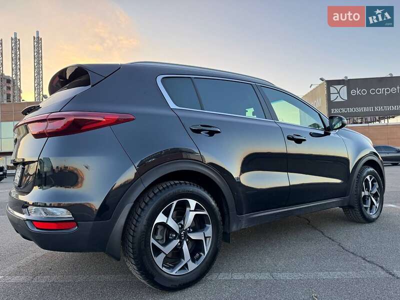 Внедорожник / Кроссовер Kia Sportage 2021 в Киеве