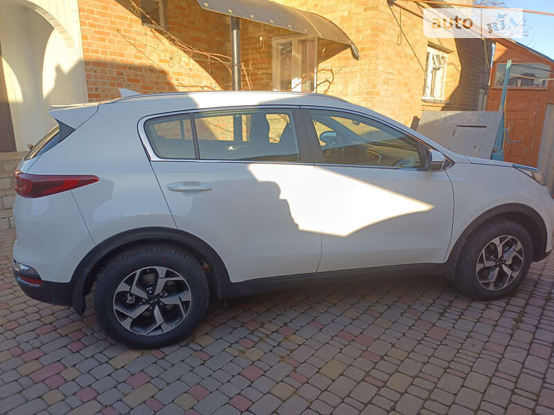 Внедорожник / Кроссовер Kia Sportage 2021 в Львове