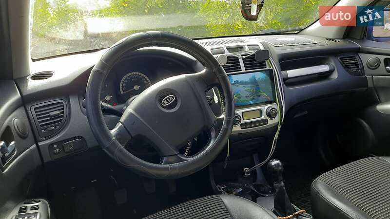 Позашляховик / Кросовер Kia Sportage 2005 в Благовіщенську