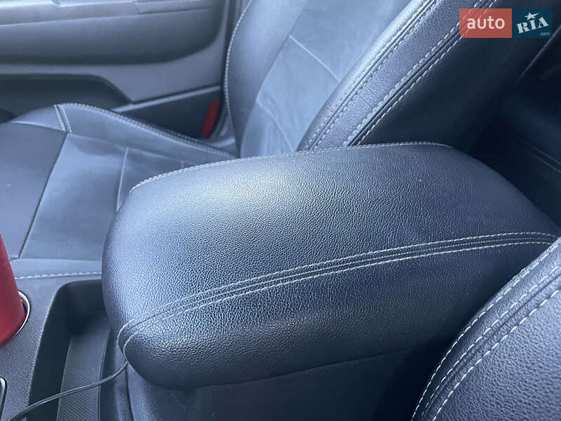 Позашляховик / Кросовер Kia Sportage 2017 в Києві