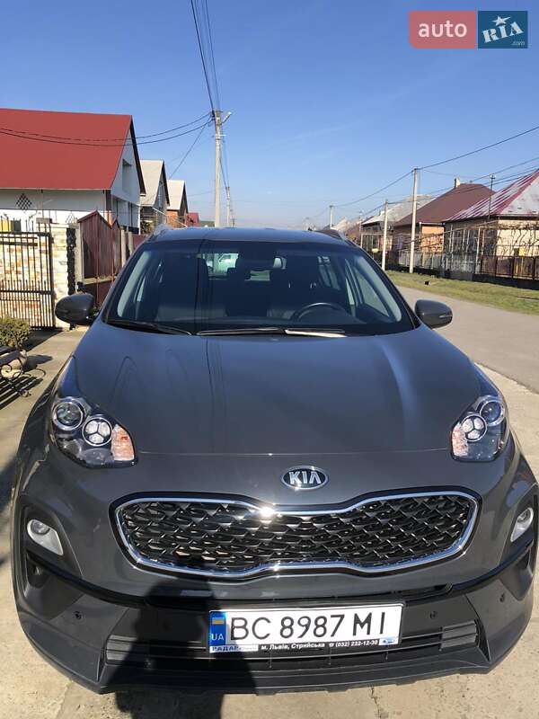 Позашляховик / Кросовер Kia Sportage 2021 в Виноградові