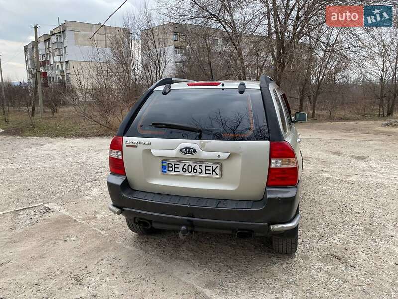 Позашляховик / Кросовер Kia Sportage 2005 в Вознесенську