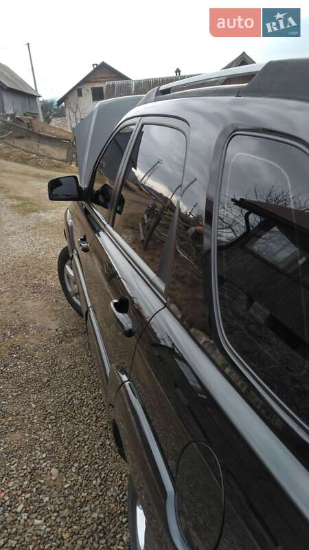 Внедорожник / Кроссовер Kia Sportage 2006 в Ворохте