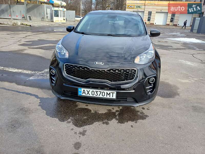 Внедорожник / Кроссовер Kia Sportage 2016 в Харькове