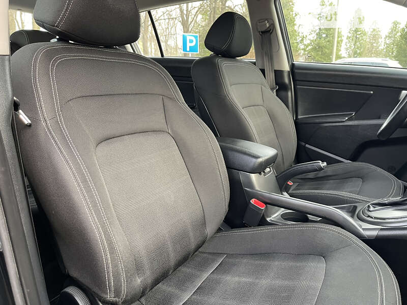 Внедорожник / Кроссовер Kia Sportage 2012 в Львове