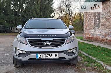 Внедорожник / Кроссовер Kia Sportage 2011 в Полтаве