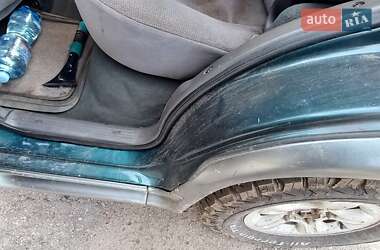 Внедорожник / Кроссовер Kia Sportage 2003 в Ромнах