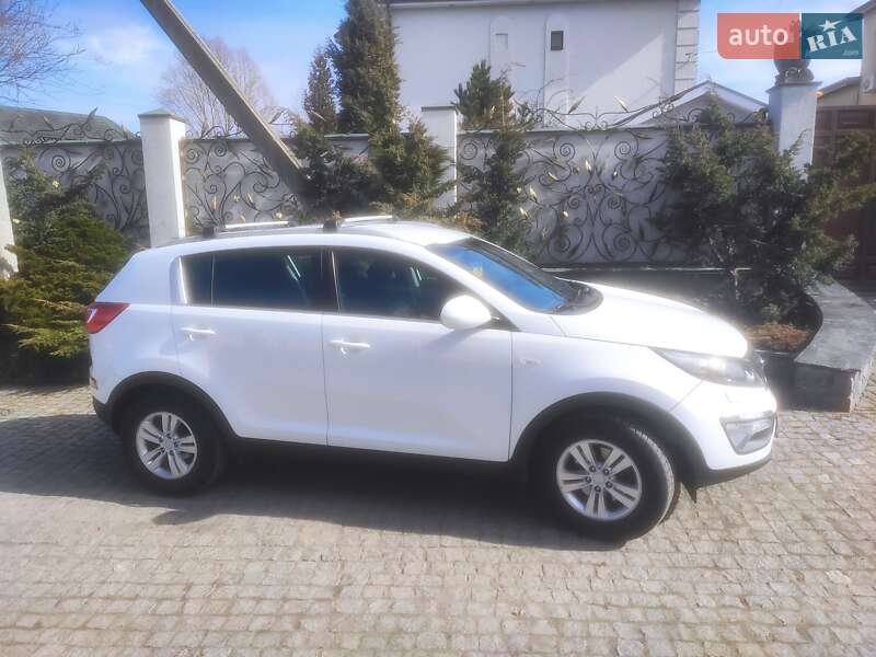 Позашляховик / Кросовер Kia Sportage 2013 в Полтаві фото 11 Позашляховик / Кросовер Kia Sportage 2013 в Полтаві