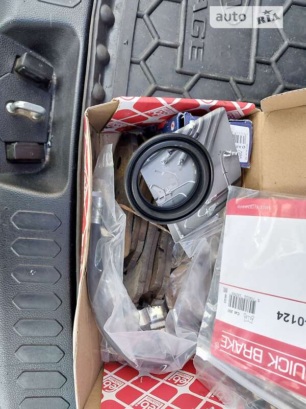 Позашляховик / Кросовер Kia Sportage 2011 в Тернополі