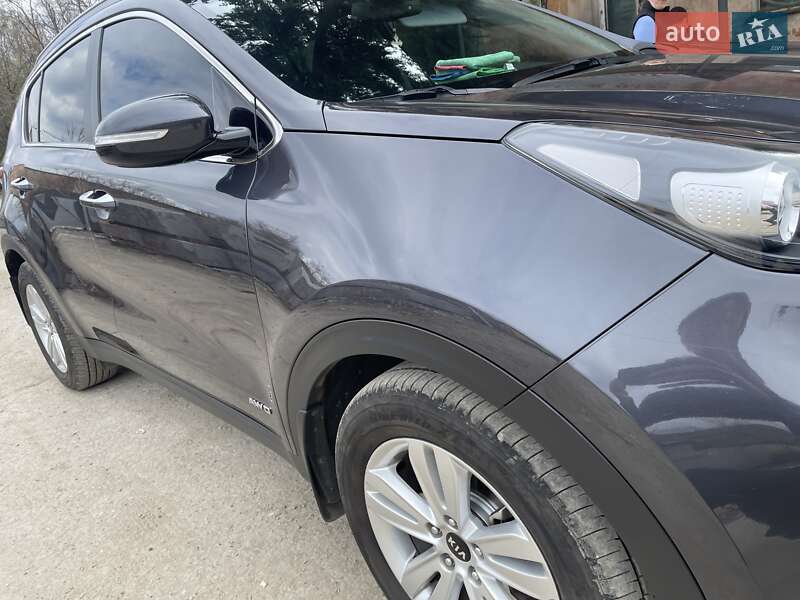 Внедорожник / Кроссовер Kia Sportage 2017 в Ужгороде