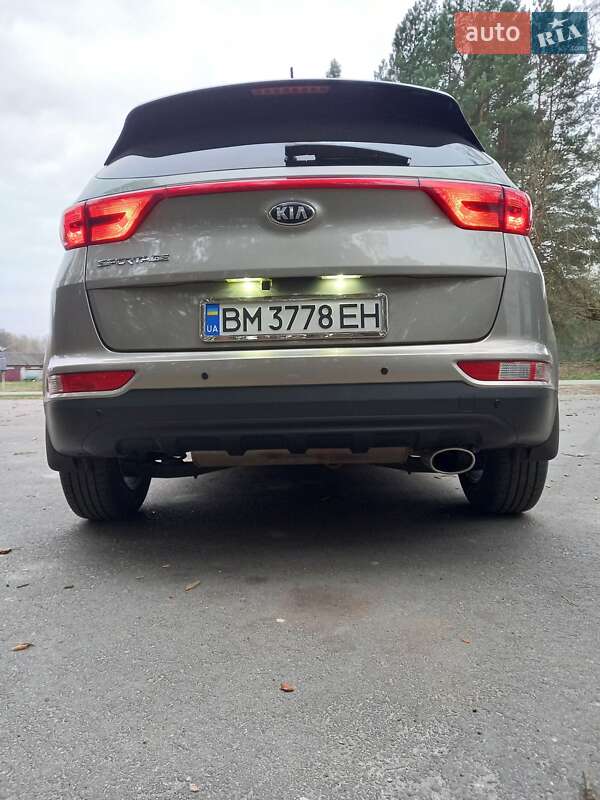 Позашляховик / Кросовер Kia Sportage 2017 в Ромнах