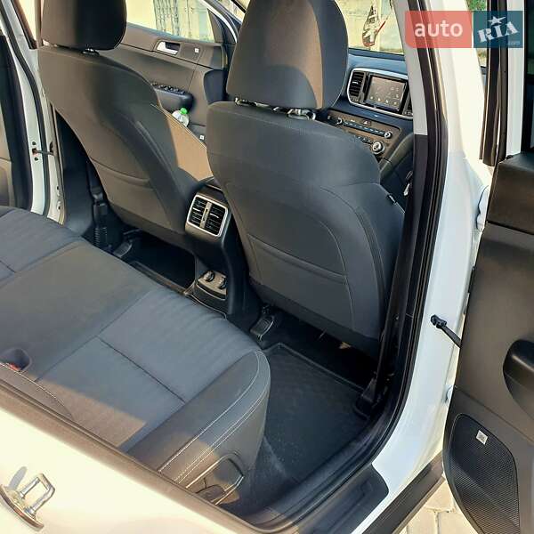 Внедорожник / Кроссовер Kia Sportage 2019 в Тернополе