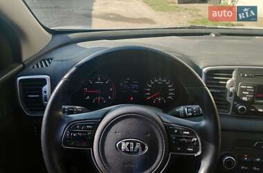 Внедорожник / Кроссовер Kia Sportage 2017 в 