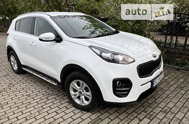 Позашляховик / Кросовер Kia Sportage 2016 в Львові