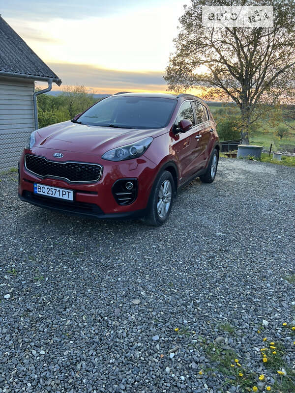 Внедорожник / Кроссовер Kia Sportage 2016 в Стрые