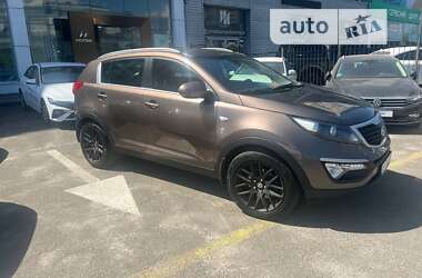 Внедорожник / Кроссовер Kia Sportage 2012 в Киеве
