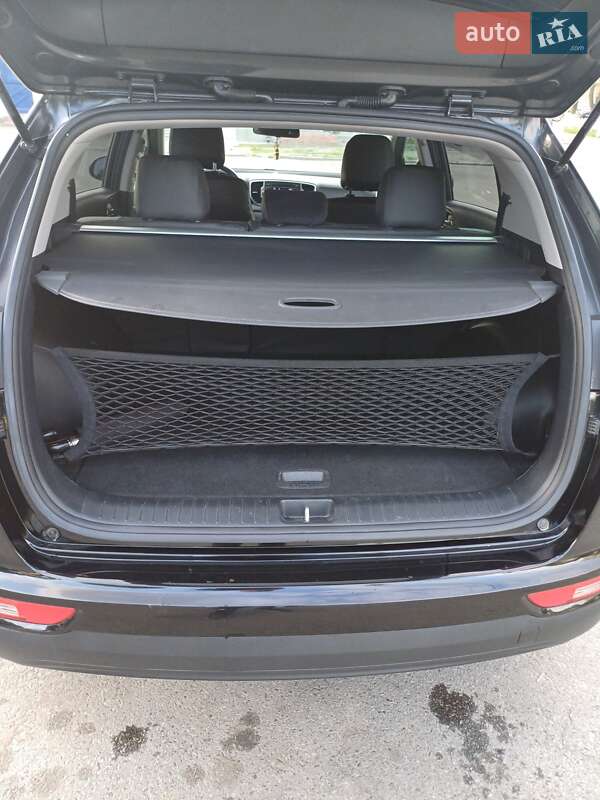 Внедорожник / Кроссовер Kia Sportage 2016 в Харькове