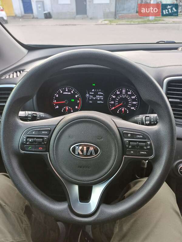 Внедорожник / Кроссовер Kia Sportage 2016 в Харькове