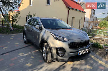 Позашляховик / Кросовер Kia Sportage 2017 в Львові