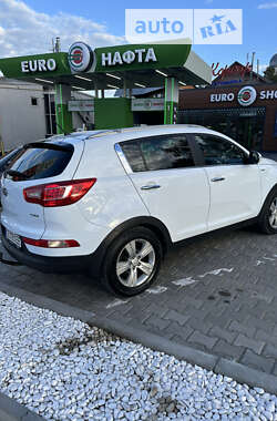 Позашляховик / Кросовер Kia Sportage 2011 в Чернівцях