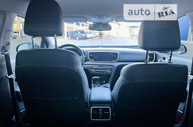 Позашляховик / Кросовер Kia Sportage 2021 в 