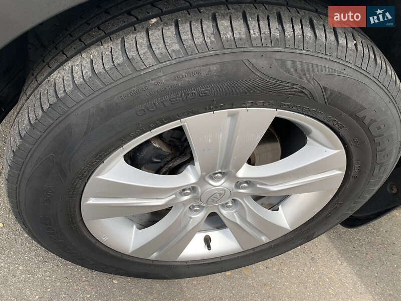 Внедорожник / Кроссовер Kia Sportage 2011 в Ковеле