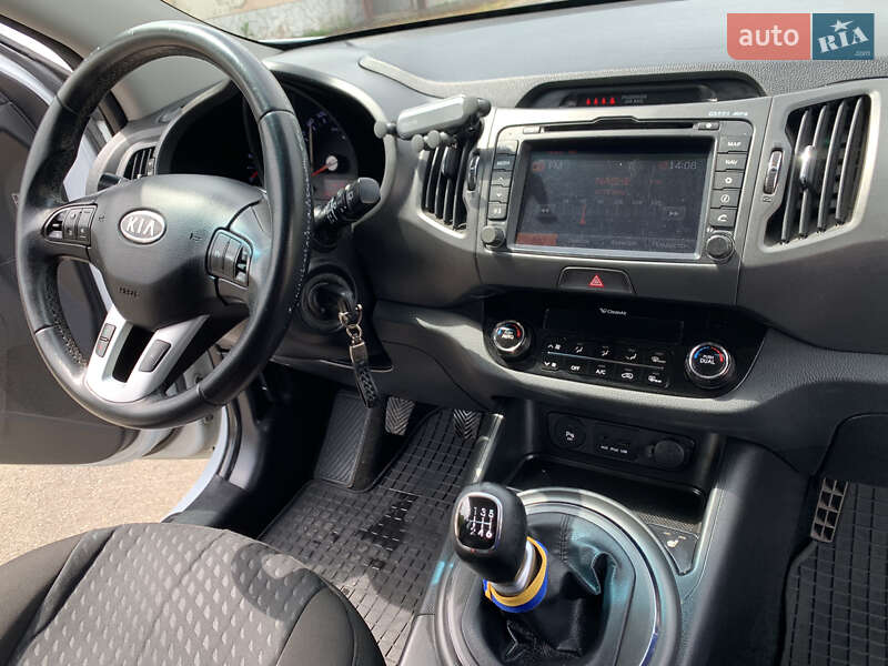 Внедорожник / Кроссовер Kia Sportage 2011 в Ковеле