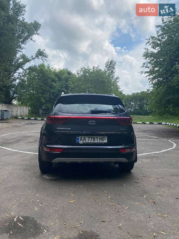 Внедорожник / Кроссовер Kia Sportage 2016 в Казатине