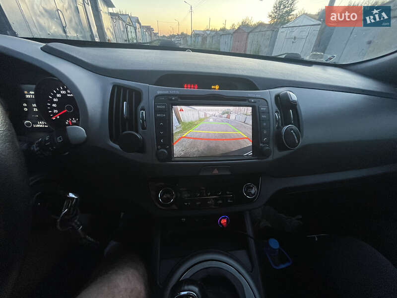 Позашляховик / Кросовер Kia Sportage 2015 в Львові