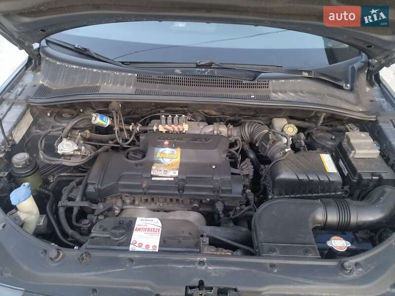 Внедорожник / Кроссовер Kia Sportage 2008 в Корсуне-Шевченковском