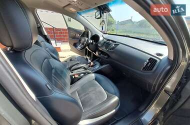 Позашляховик / Кросовер Kia Sportage 2011 в 