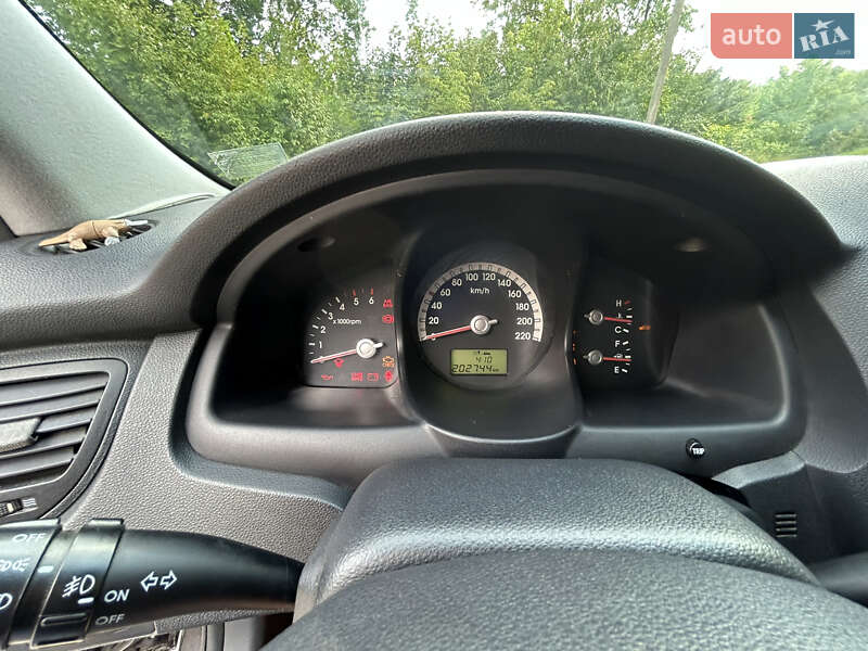 Внедорожник / Кроссовер Kia Sportage 2005 в Тернополе