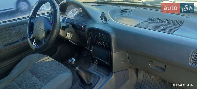 Внедорожник / Кроссовер Kia Sportage 1997 в Киеве