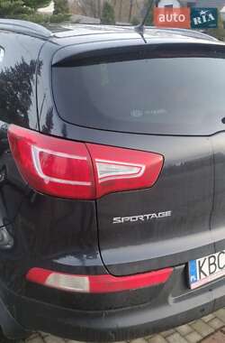 Внедорожник / Кроссовер Kia Sportage 2012 в Киеве