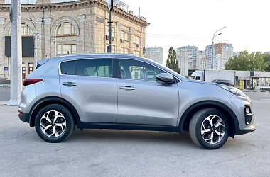 Внедорожник / Кроссовер Kia Sportage 2018 в 