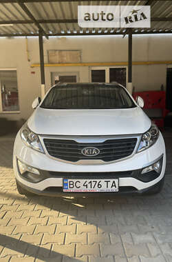 Позашляховик / Кросовер Kia Sportage 2011 в Червонограді