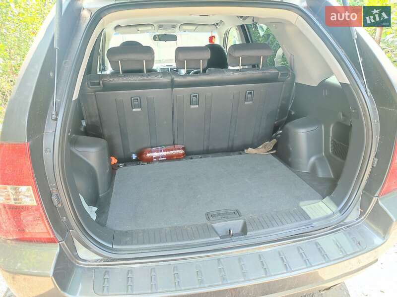 Внедорожник / Кроссовер Kia Sportage 2005 в Житомире